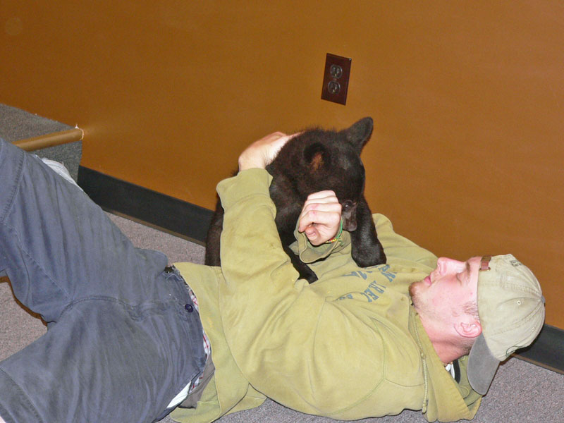 Lucky and Joel play in the theater - 2007