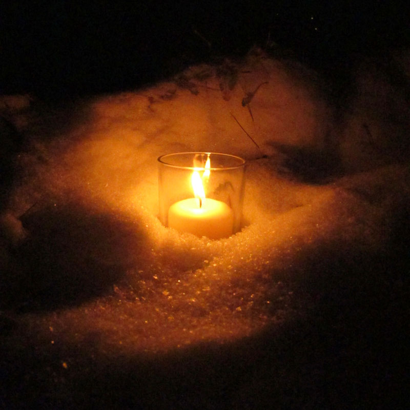 Xmas Eve_light_-_20111224